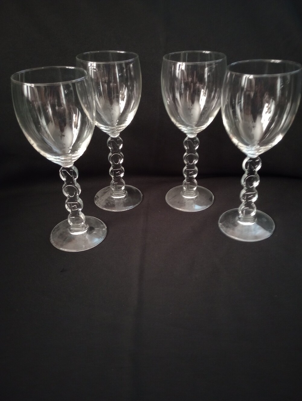 Luminarc NOEL Stem Clear Glass Christmas Wine Goblets - Set of 4